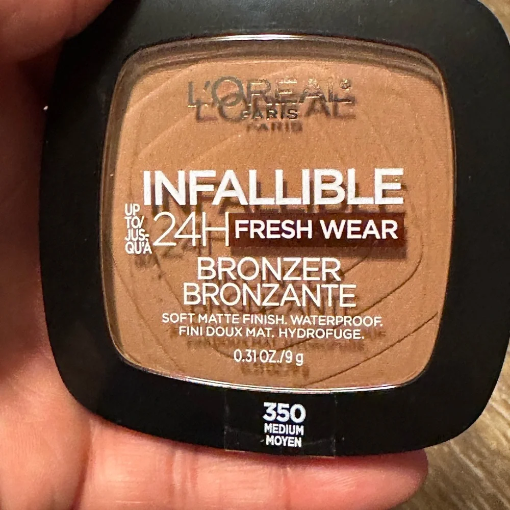 2 / $10 NEW/SEALED Loreal Infallible 24H Fresh Wear Bronzer - Medium 350